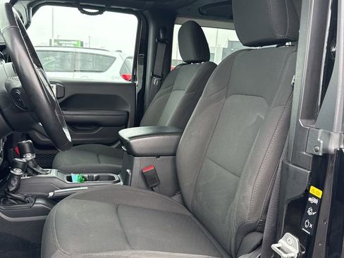 Used 2023 Jeep Wrangler Sport S image 12