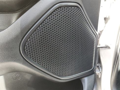 Used 2020 RAM 1500 Big Horn image 19