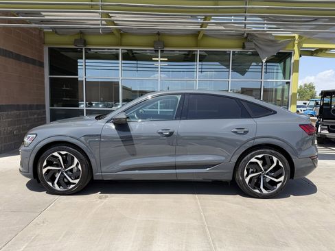 Used 2024 Audi Q8 e-tron Premium Plus AWD/4WD image 7