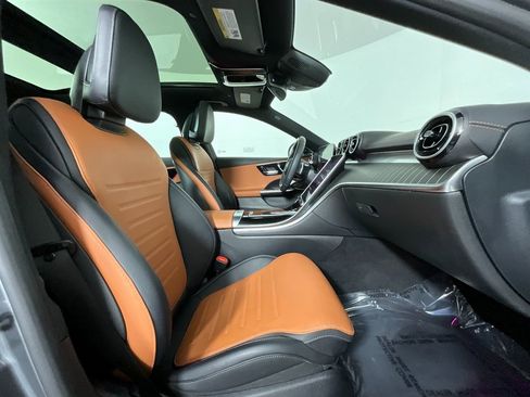 Used 2024 Mercedes-Benz C 300 Sedan image 20