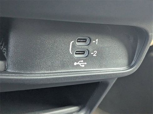 New 2026 Chrysler Voyager LX image 20