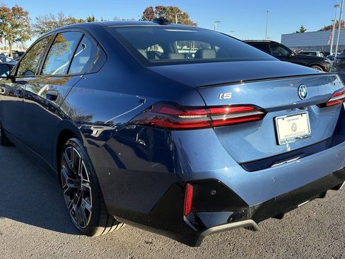 Used 2025 BMW i5 xDrive40 w/ M Sport Package image 8