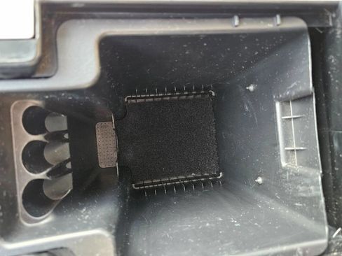 Used 2009 Mercury Mariner Premier image 27