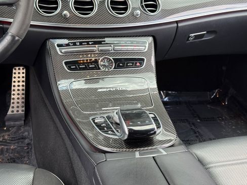 Used 2019 Mercedes-Benz E 63 AMG S image 29