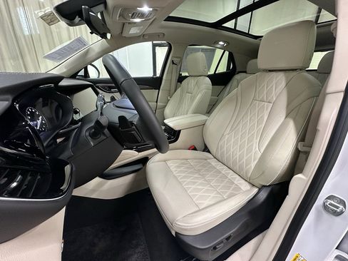 Certified 2023 Buick Envision Avenir image 24