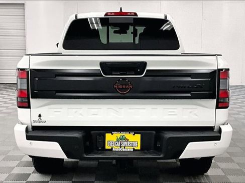 New 2025 Nissan Frontier PRO-4X w/ Pro Convenience Package image 4