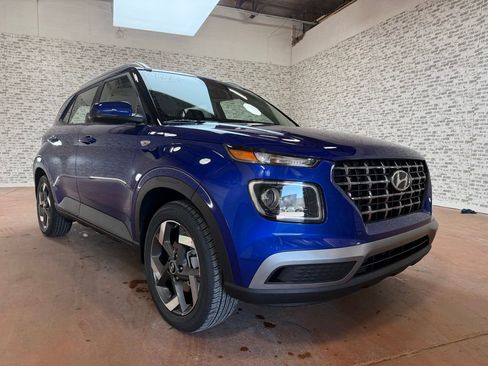 New 2026 Hyundai Venue SEL image 9