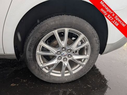 Used 2023 Buick Enclave Essence w/ Experience Buick Package image 24