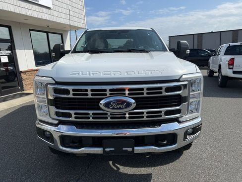 Used 2024 Ford F350 XLT w/ FX4 Off-Road Package image 10