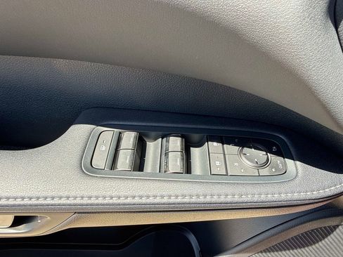 New 2026 Lexus RX 350h AWD/4WD image 16