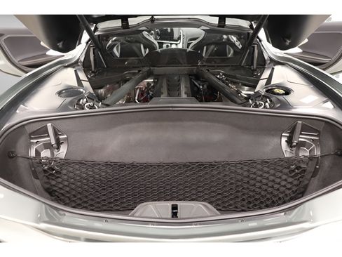 Used 2024 Chevrolet Corvette Stingray Preferred Cpe w/ Z51 Performance Package RWD image 28