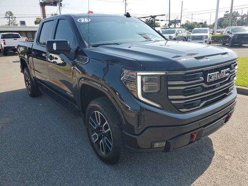 Used 2026 GMC Sierra 1500 AT4 w/ AT4 Premium Package AWD/4WD image 9