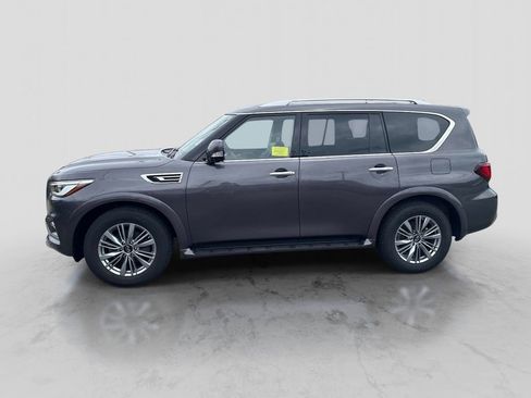 Used 2022 INFINITI QX80 Luxe w/ Cargo Package AWD/4WD image 2