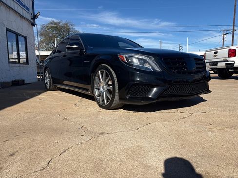Used 2015 Mercedes-Benz S 63 AMG 4MATIC Sedan image 4
