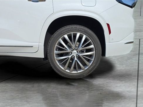 New 2026 Buick Enclave Avenir w/ Super Cruise Package image 30