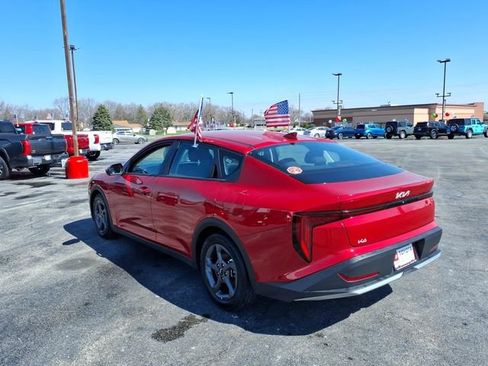 Used 2025 Kia K4 LXS image 6
