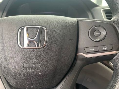 Used 2021 Honda Pilot EX image 9