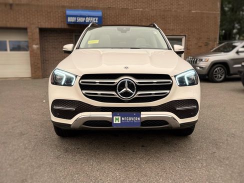 Used 2021 Mercedes-Benz GLE 350 4MATIC w/ Premium Package image 2