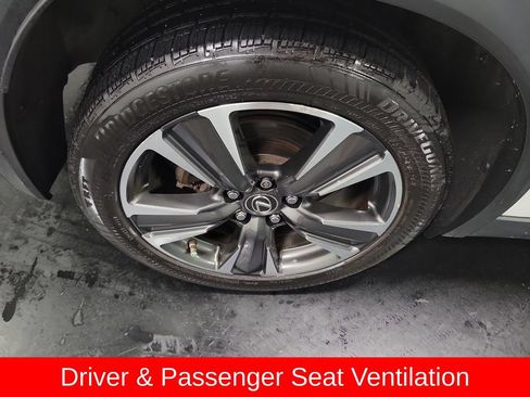 Used 2019 Lexus UX 250h AWD/4WD image 11