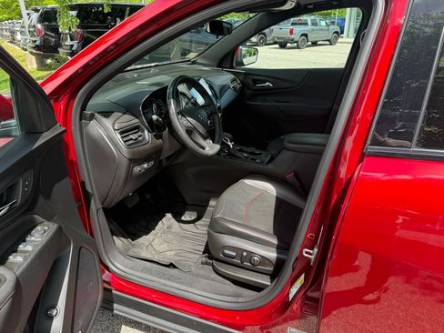 Used 2023 Chevrolet Equinox RS w/ RS Leather Package AWD/4WD image 12