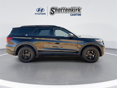Used 2022 Ford Explorer Timberline image 9