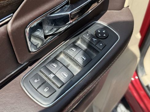 Used 2014 RAM 1500 Laramie Longhorn w/ Convenience Group AWD/4WD image 11