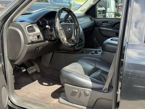 Used 2013 Chevrolet Silverado 3500 LTZ w/ LTZ Plus Package image 13