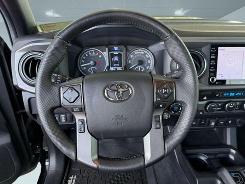 Used 2023 Toyota Tacoma TRD Pro AWD/4WD image 11