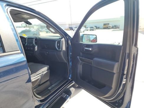 Used 2020 Chevrolet Silverado 1500 LT w/ All-Star Edition RWD image 26
