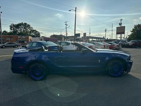Used 2014 Ford Mustang Premium w/ Equipment Group 202A image 4