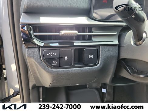 New 2026 Kia Sportage EX FWD image 23