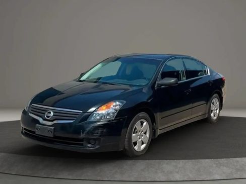 Used 2008 Nissan Altima 2.5 S w/ Convenience Pkg FWD image 2