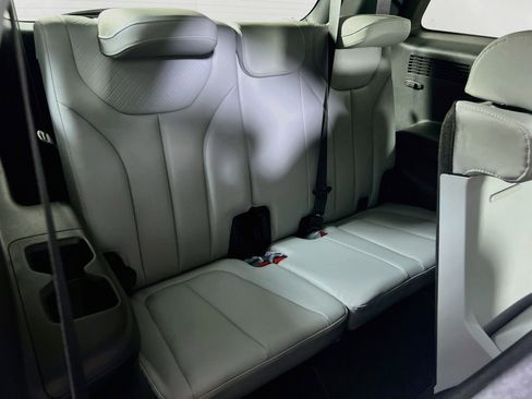 Used 2023 Hyundai Palisade SEL image 29