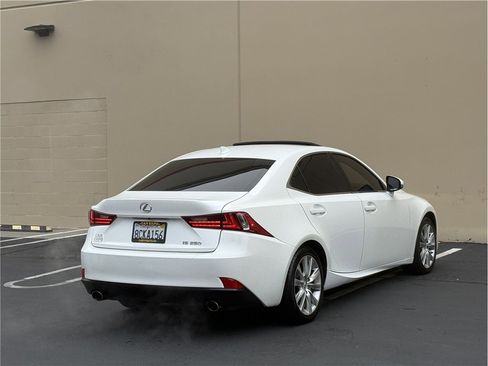 Used 2015 Lexus IS 250 image 6