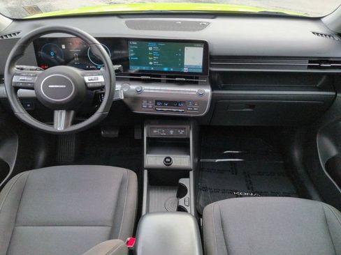 Used 2024 Hyundai Kona SEL FWD image 15