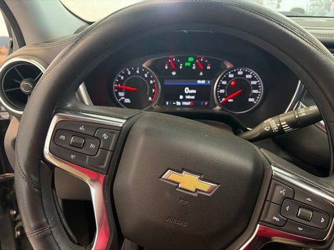 Used 2023 Chevrolet Blazer LT w/ Convenience Package FWD image 8
