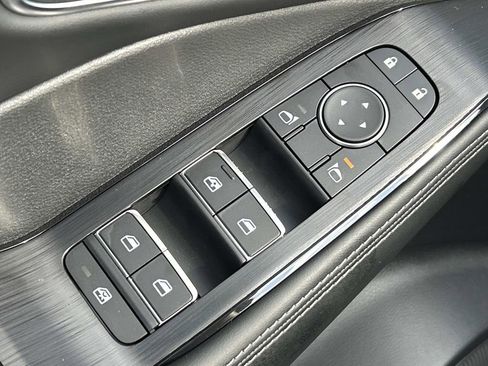 New 2026 Nissan Rogue Platinum w/ Platinum Premium Package AWD/4WD image 18