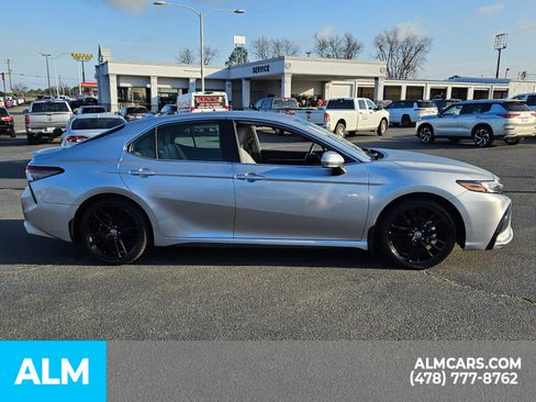 Used 2023 Toyota Camry XSE image 15