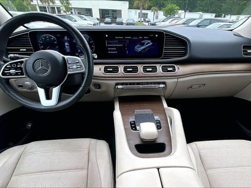Used 2020 Mercedes-Benz GLE 350 4MATIC image 16