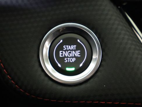 New 2026 Chevrolet Equinox RS w/ LPO, Floor Liner Package image 32