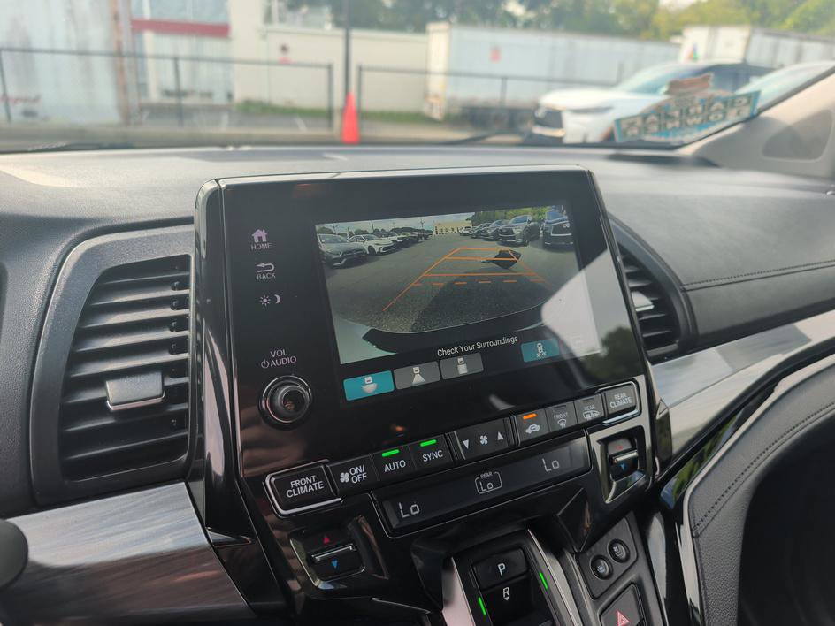 Used 2022 Honda Odyssey Elite image 23