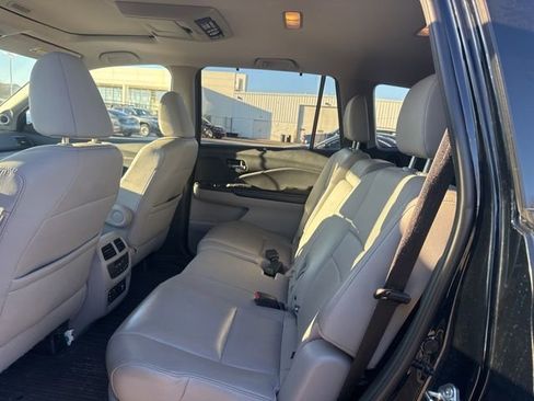 Used 2016 Honda Pilot EX-L image 8