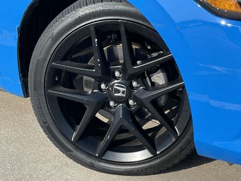 Used 2022 Honda Civic Sport image 9