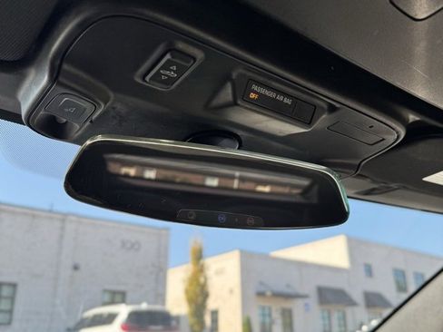 Used 2018 Chevrolet Camaro SS image 52