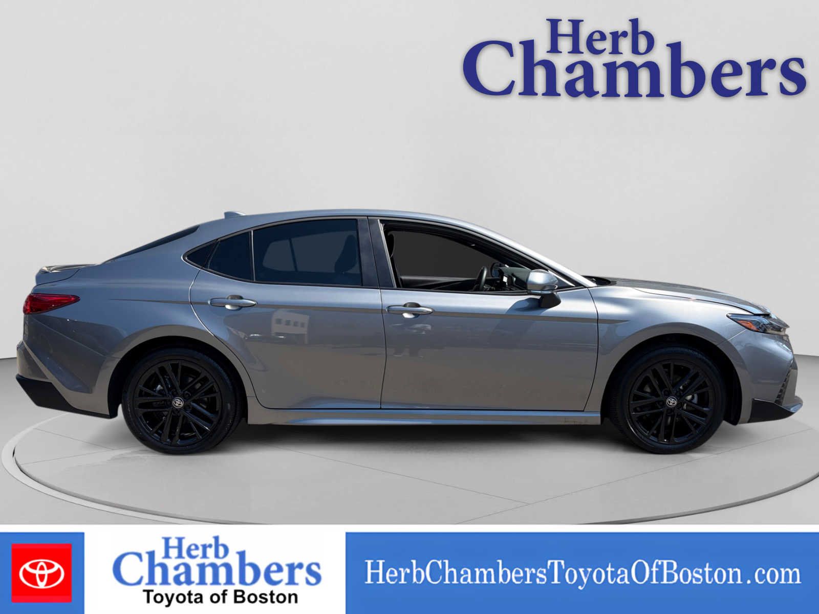 Used 2026 Toyota Camry SE w/ Convenience Package AWD/4WD image 11