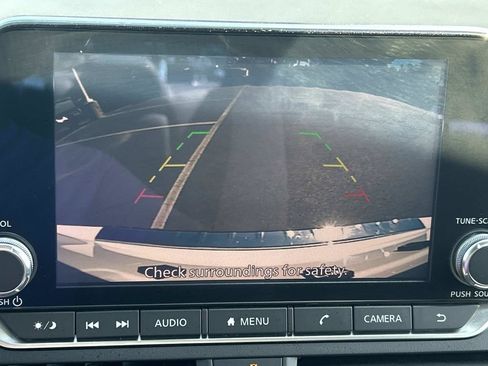 Used 2022 Nissan Altima 2.0 SR FWD image 34