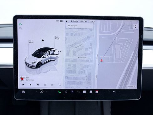 Used 2023 Tesla Model 3 Standard Range image 6