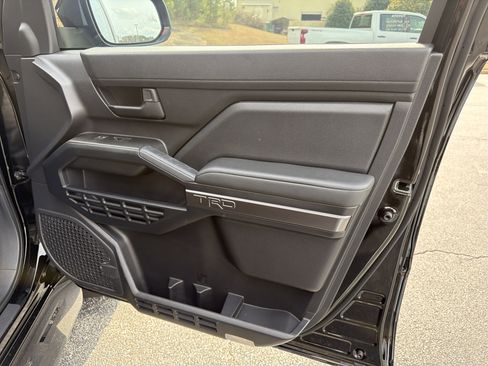 Used 2025 Toyota 4Runner TRD Sport Premium image 14