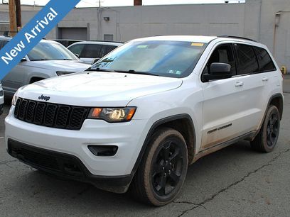 Used 2019 Jeep Grand Cherokee Laredo