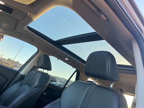 Used 2024 Honda Pilot Touring image 83